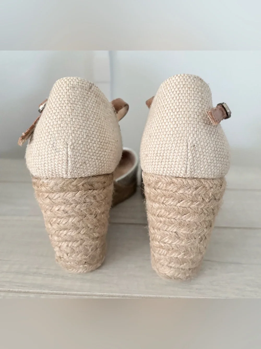 White Mountain Silver Metallic Espadrille Wedges with Tan Ankle Straps size 10